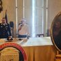 Riecco a Palazzo Chiablese dipinto e lampadario storico rintracciati dai Carabinieri Riecco a Palazzo Chiablese dipinto e lampadario storico rintracciati dai Carabinieri