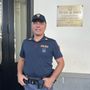 Soffoca con il cibo alla stazione di Napoli: poliziotto fuori servizio le salva la vita