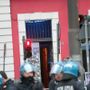 Corteo contro il caro vita: arresti domiciliari per una militante di Askatasuna Corteo contro il caro vita: arresti domiciliari per una militante di Askatasuna