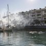 "No port  for genocide": il Manifesto Opera Viva firmato dal reporter Fabio Bucciarelli