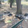 Degrado al parco Colonnetti, la rabbia dei residenti Degrado al parco Colonnetti, la rabbia dei residenti