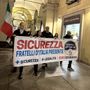 FdI in marcia sotto i portici: “Basta degrado, vogliamo sicurezza” FdI in marcia sotto i portici: “Basta degrado, vogliamo sicurezza”