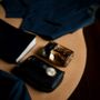 Profumi da uomo persistenti: quali caratteristiche valutare prima dell'acquisto? Profumi da uomo persistenti: quali caratteristiche valutare prima dell'acquisto?