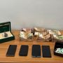 Maxi sequestro in Barriera: cocaina, Rolex e oltre 60mila euro in contanti in casa della coppia