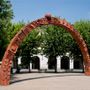 L'arco di Pomodoro, a Castellamonte