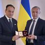 Il governatore Cirio insignito da Zelensky per il suo impegno a favore del popolo ucraino