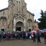 Rose, preghiere e processione: i cittadini in pellegrinaggio per Santa Rita