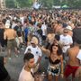 Il popolo del Kappa FuturFestival sfida il caldo: Parco Dora invaso dagli appassionati di musica elettronica