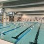 Tra le corsie della piscina comunale di Moncalieri