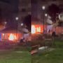 A fuoco alcuni divani. Danneggiate le panchine e parte del chiosco