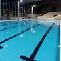 Mancano le vetrate, così la piscina Gaidano (chiusa da settembre) resta ancora ai box