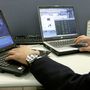 Si finge poliziotto e fa dirottare i bonifici, sventata una frode da 160mila euro