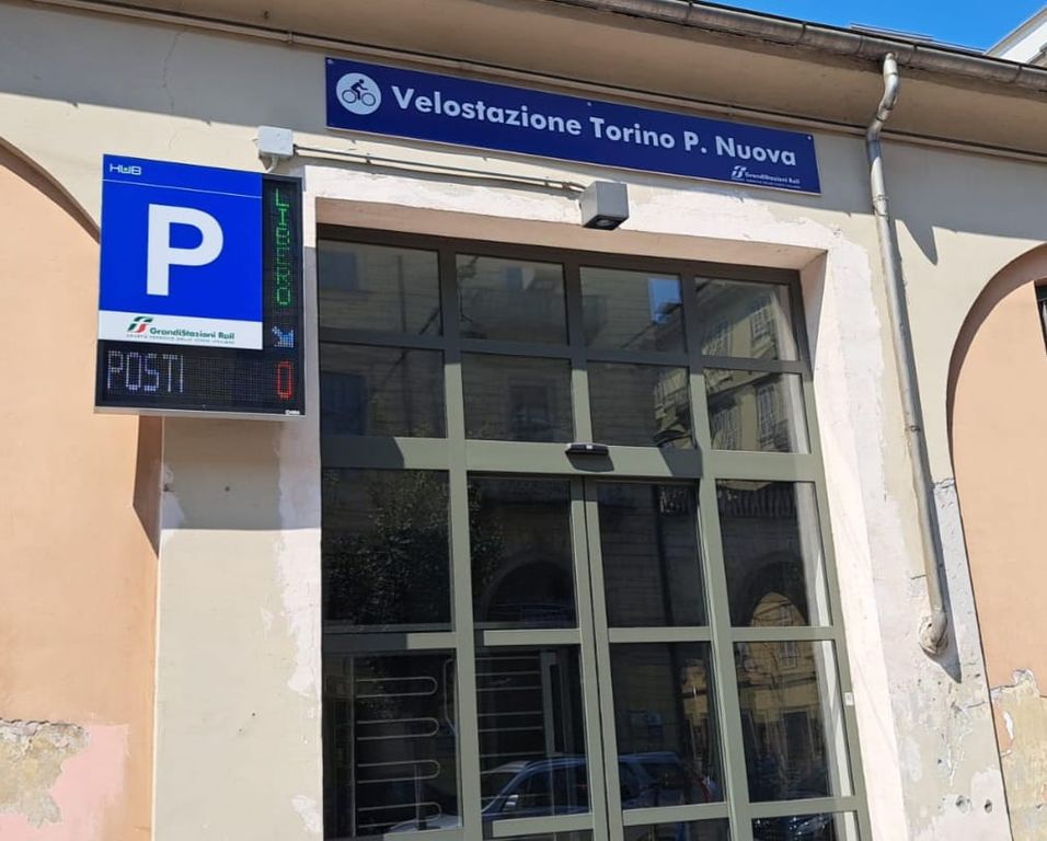 Finiti i parcheggi per le bici alla velostazione di Porta Nuova. Vezza ...