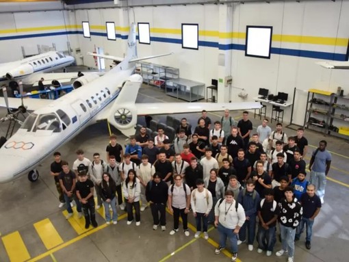 L’Accademia di Formazione Aeronautica A.E.A. inaugura il nuovo anno accademico L’Accademia di Formazione Aeronautica A.E.A. inaugura il nuovo anno accademico