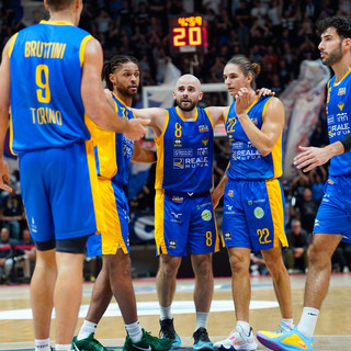 Nebbia fitta nel secondo tempo, Reale Mutua Basket Torino KO a Bologna