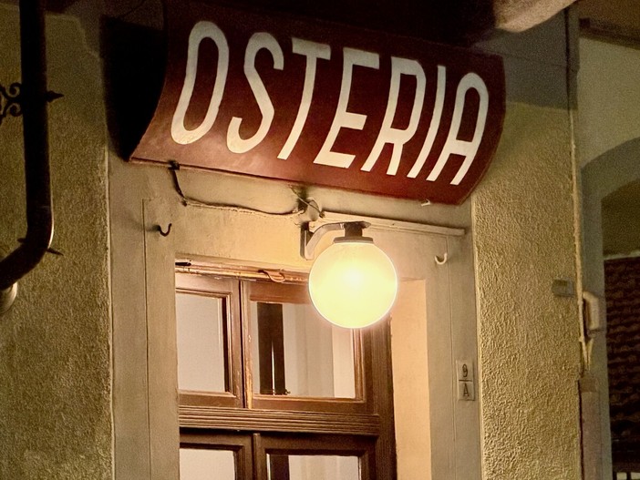 Osteria Antiche Sere: il mito della “piola” che non c’è più Osteria Antiche Sere: il mito della “piola” che non c’è più