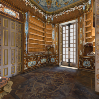 Biblioteca del Piffetti: il capolavoro di ebanisteria rivive a Villa della Regina con la realtà aumentata
