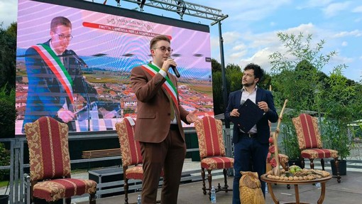 L'inaugurazione della Sagra della Noce e della Frutta a guscio dello scorso anno L'inaugurazione della Sagra della Noce e della Frutta a guscio dello scorso anno