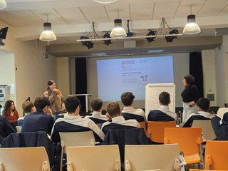 A Pino Torinese un confronto diretto con i ragazzi