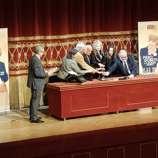 Cerimonia al teatro Carignano, per ricordare Piero Gobetti