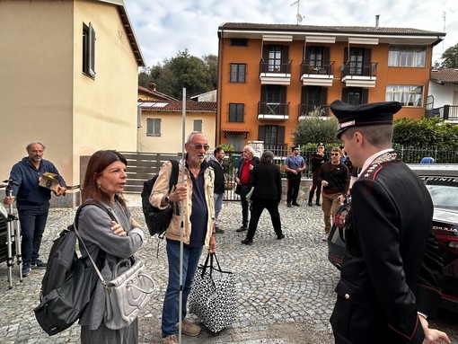 La procuratrice aggiunta astigiana Laura Deodato, che coordina le indagini, col nuovo comandante della Compagnia dei Carabinieri di Bra, capitano Alessandro Dragonetti