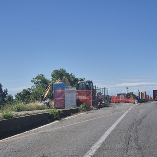 Almeno altri due mesi di lavori per il Ponte sul Pellice: si cerca di chiudere per la Sagra dei Pescatori Almeno altri due mesi di lavori per il Ponte sul Pellice: si cerca di chiudere per la Sagra dei Pescatori