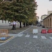 Cavour fa un sondaggio sulla disposizione del mercato e sul traffico in via Giolitti