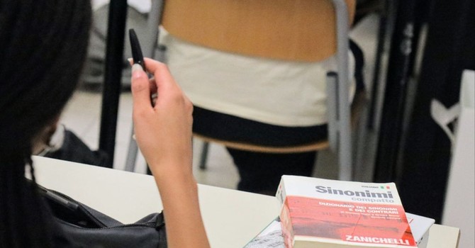 Maturità 2026: mezzo milione di studenti alle prese con Pavese, Brancati, assemblea costituente e temi di attualità Maturità 2026: mezzo milione di studenti alle prese con Pavese, Brancati, assemblea costituente e temi di attualità