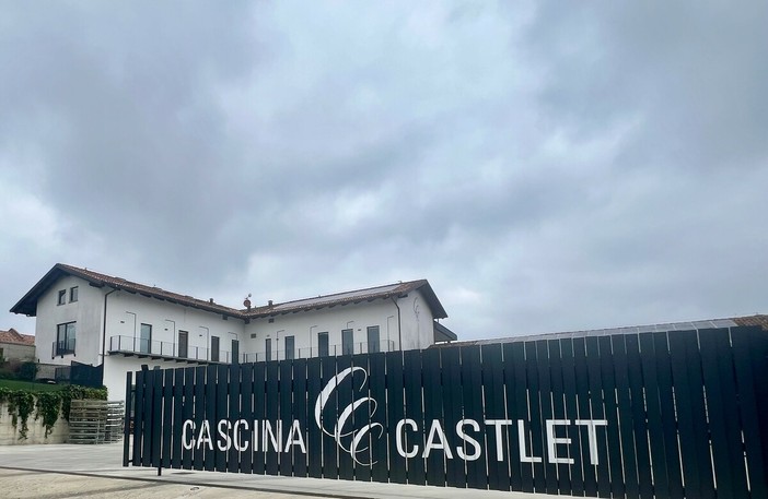 Cascina Castlet: la voce tenace ed elegante dei vini delle colline astigiane Cascina Castlet: la voce tenace ed elegante dei vini delle colline astigiane