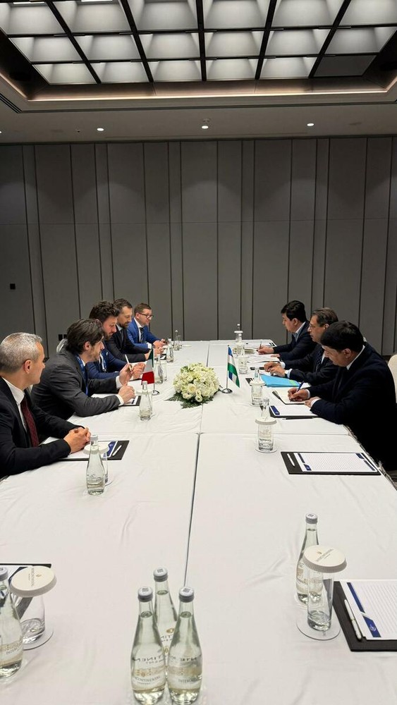 Incontro sul fronte infermieri a Tashkent