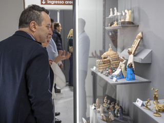 Inaugurata la mostra sui presepi