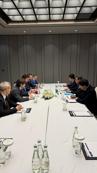 Incontro sul fronte infermieri a Tashkent