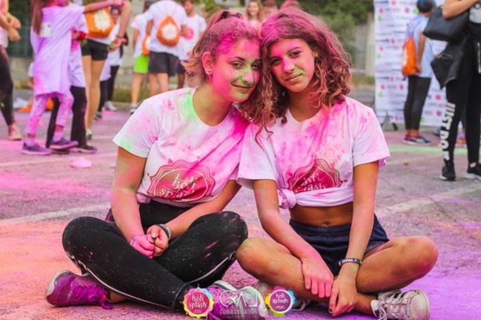 “The Holi Splash Color Run” per la prima volta a Bardonecchia