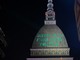 "Questo caldo è una scelta politica", lo slogan degli ambientalisti illumina la Mole