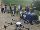 La tecnologia a servizio del vigneto: prove di irrorazione con macchinari e droni per i soci della Cantina Terre del Barolo