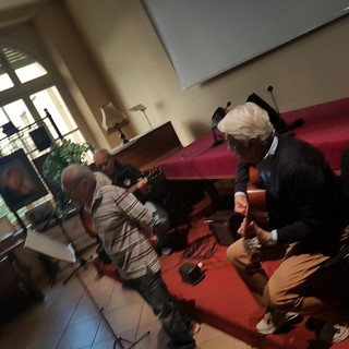 Il Centro Culturale San Francesco ospita i “Ciaparat Strach” Il Centro Culturale San Francesco ospita i “Ciaparat Strach”