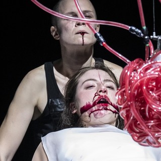 L'Astra accoglie il Conte Dracula per raccontare un inno alla vita (e alla morte) attraverso l'amore