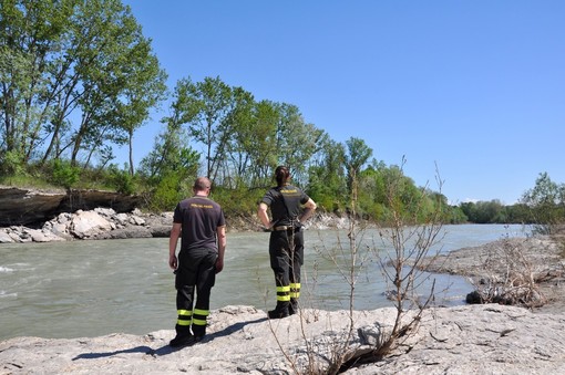 Le ricerche del 13enne alla Spiaggia dei Cristalli