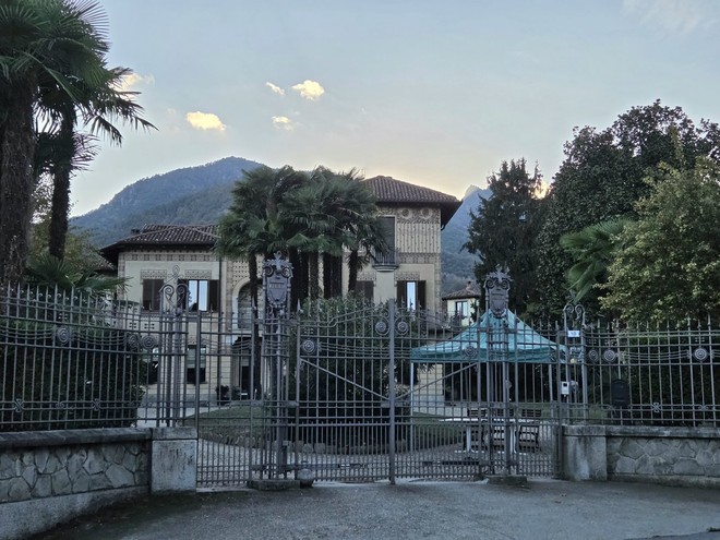 A Cumiana il gruppo Fai di Pinerolo apre le porte di Villa Camusso A Cumiana il gruppo Fai di Pinerolo apre le porte di Villa Camusso