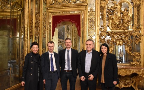 La firma dell'accordo