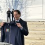 Mirafiori, inizia l’era 500 ibrida. Elkann: “Noi pronti all’elettrico, il mercato no. Torino resta centrale” [FOTO]