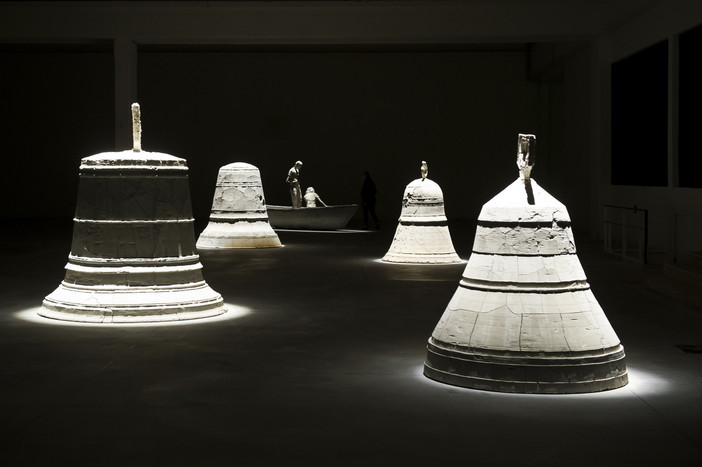 Adrian Villar Rojas, Return the world VI, 2012, courtesy Fondazione Sì andretto Re Rebaudengo