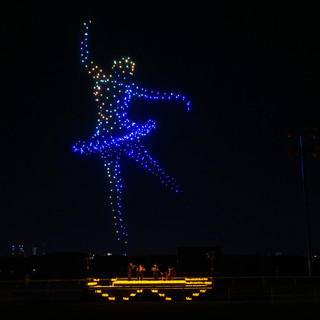 Lo spettacolo DroneArt Show illumina i cieli per due serate a Vinovo