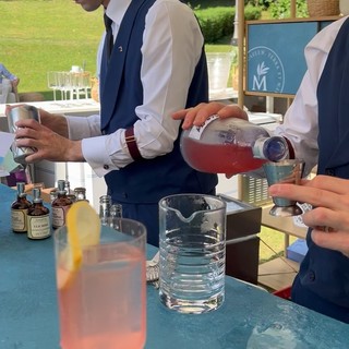 La cucina di Massimo Bottura incontra i drink di Gin Mare a Villa Sassi