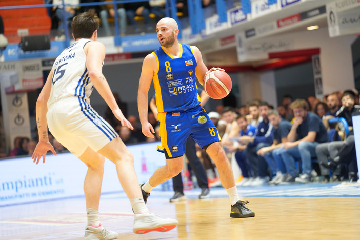 Basket, Torino ko al Palapentassuglia: Brindisi in controllo Basket, Torino ko al Palapentassuglia: Brindisi in controllo