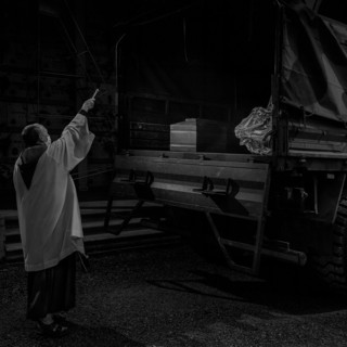 Olivetti e i fotografi della Magnum: la mostra si prolunga e diventa un libro