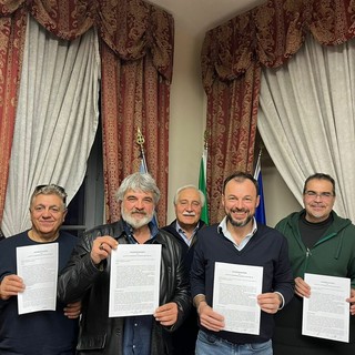 Santena, siglato l'accordo tra Comune e sindacati CGIL, CISL e UIL