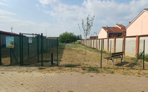 La nuova area cani a Santena