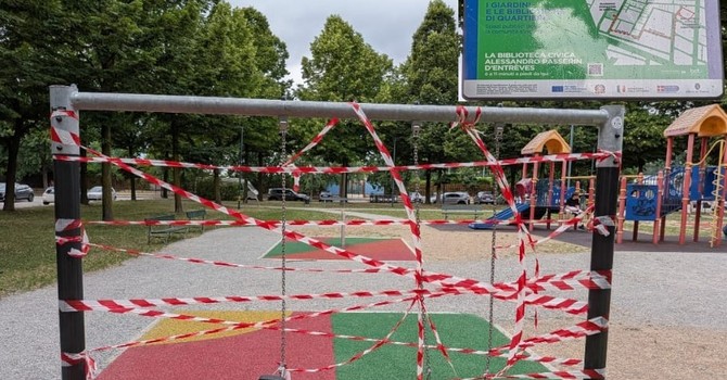Vandali nella nuova area gioco Vandali nella nuova area gioco