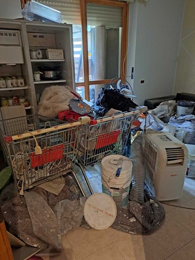 L'interno degli alloggi di via Roveda L'interno degli alloggi di via Roveda